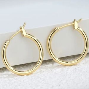 18k gold plated huggie hoop earrings. Also available in silver plated.